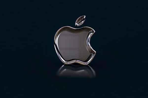 企業活動分析　アップルの2023年9月期は、MacやiPhoneなど販売減少で減収減益